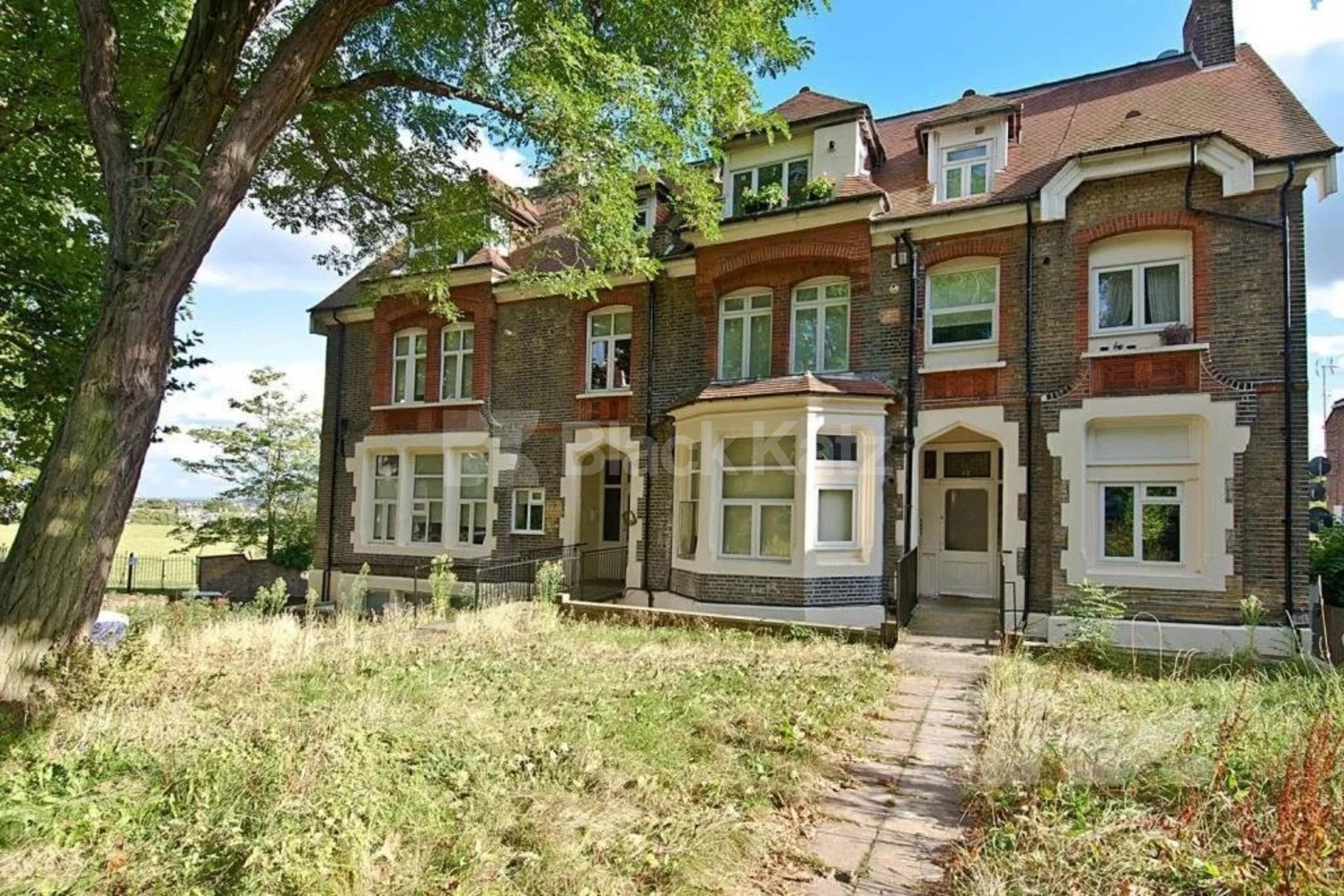 Newly refurbished self contained studio within a period conversion  Mount View Road, Stroud Green N4